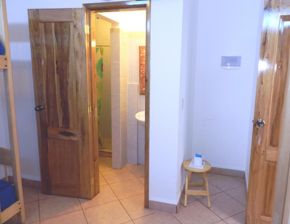 Hostal Yaku Montañita Cameră foto