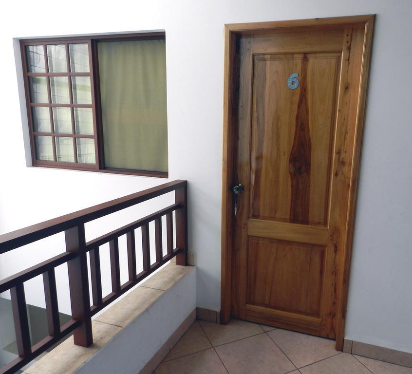 Hostal Yaku Montañita Cameră foto