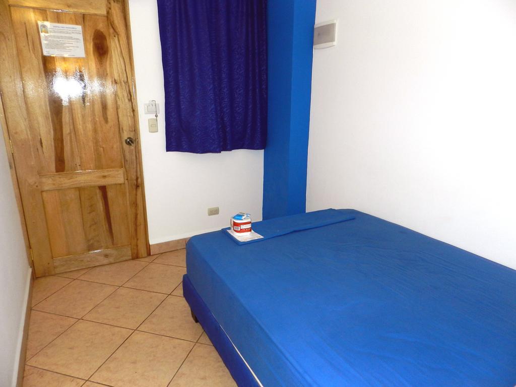 Hostal Yaku Montañita Cameră foto